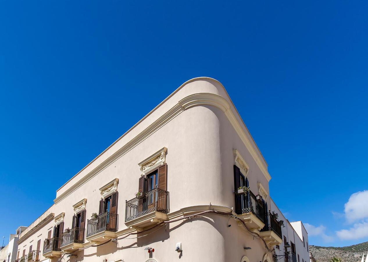 Dimora La Torre Room Favignana Kültér fotó